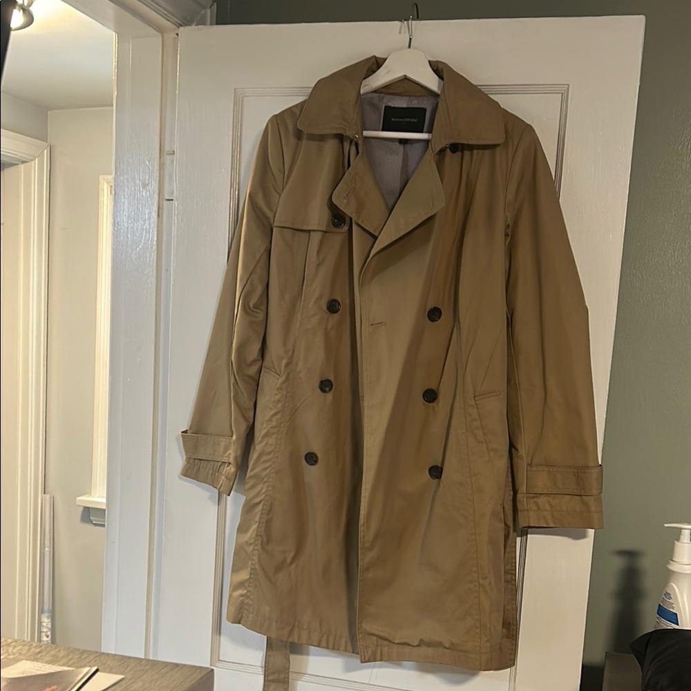 Classic Women’s  Khaki Trench Coat